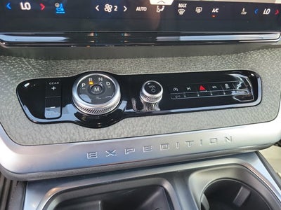 2025 Ford Expedition Tremor