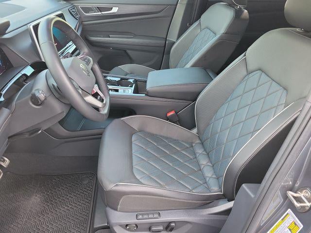 2024 Volkswagen Atlas Cross Sport 2.0T SEL Premium R-Line