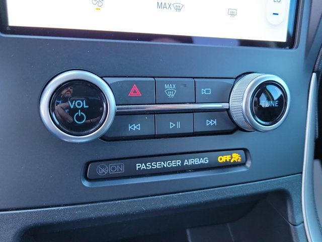 2024 Ford Edge SE