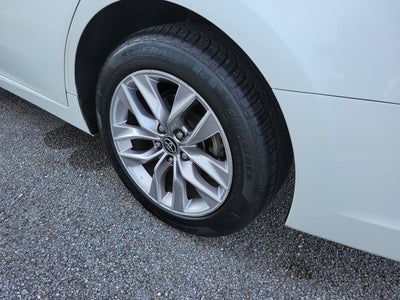 2020 Toyota Avalon XLE