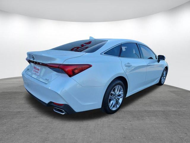 2020 Toyota Avalon XLE