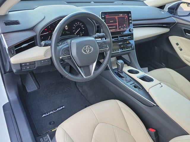 2020 Toyota Avalon XLE