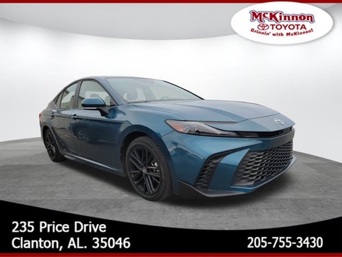 2025 Toyota Camry SE