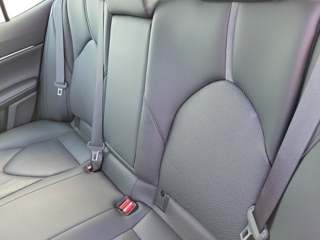 2023 Toyota Camry Hybrid XLE