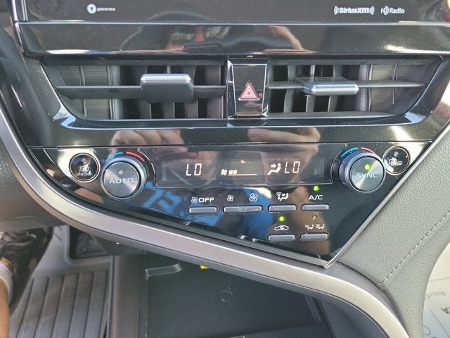 2023 Toyota Camry Hybrid XLE
