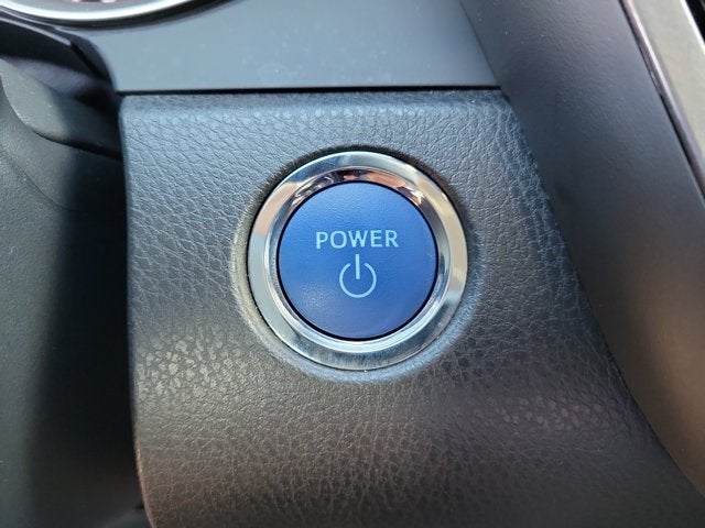 2023 Toyota Camry Hybrid XLE