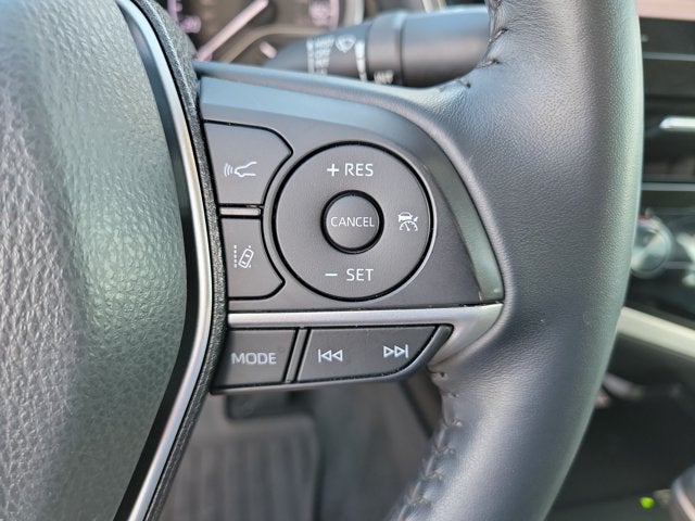2023 Toyota Camry Hybrid XLE