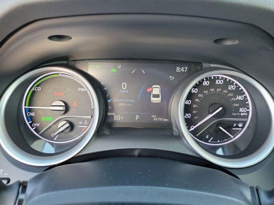 2023 Toyota Camry Hybrid XLE