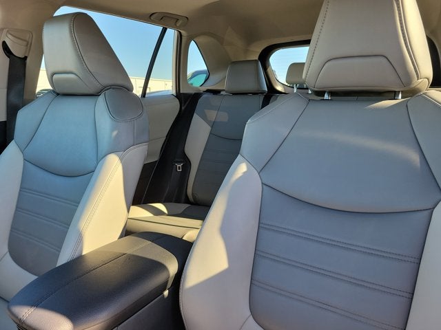 2023 Toyota RAV4 Hybrid XLE Premium