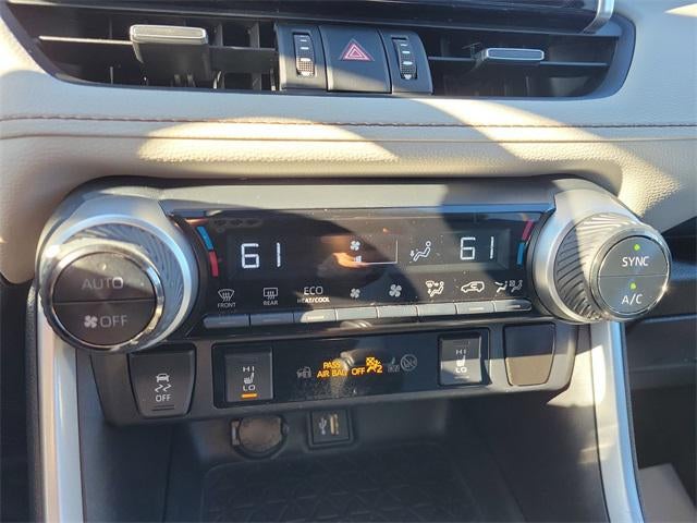 2023 Toyota RAV4 Hybrid XLE Premium