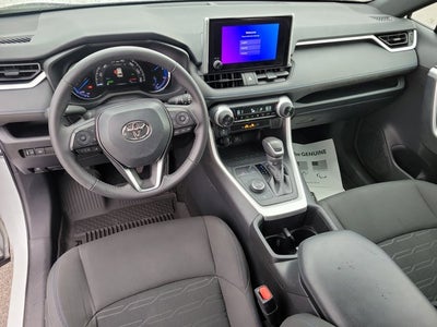 2024 Toyota RAV4 Hybrid SE