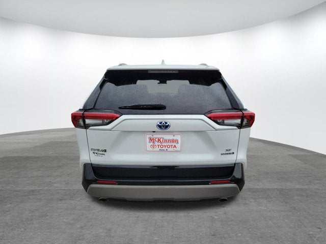 2024 Toyota RAV4 Hybrid SE