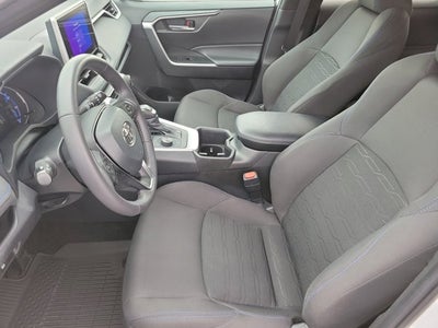 2024 Toyota RAV4 Hybrid SE