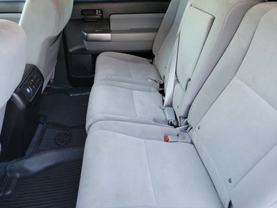 2022 Toyota Sequoia SR5