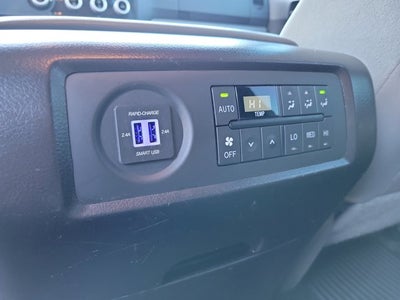 2022 Toyota Sequoia SR5