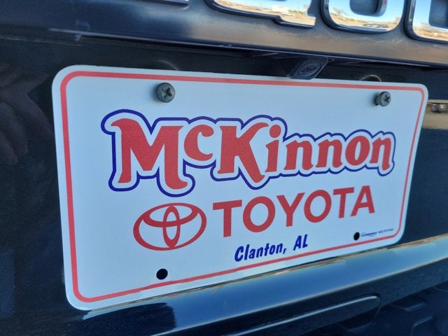 2022 Toyota Sequoia SR5