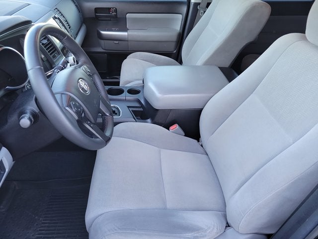 2022 Toyota Sequoia SR5