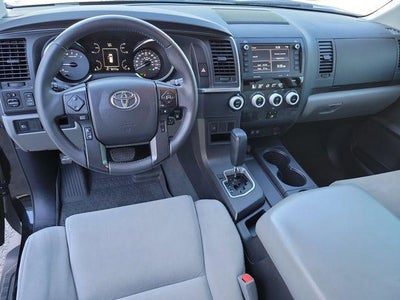 2022 Toyota Sequoia SR5