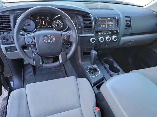 2022 Toyota Sequoia SR5