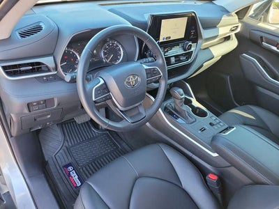 2024 Toyota Highlander XLE