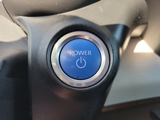 2022 Toyota Sienna LE