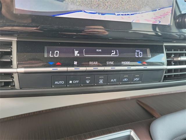 2022 Toyota Sienna LE