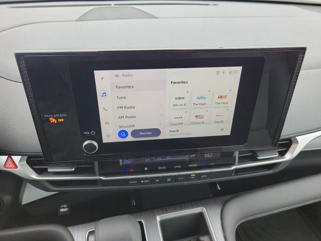 2025 Toyota Sienna LE