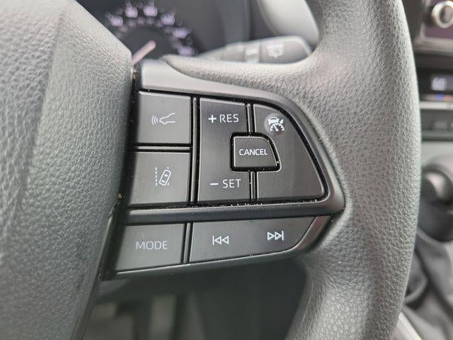 2025 Toyota Sienna LE
