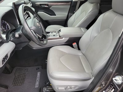 2022 Toyota Highlander Limited