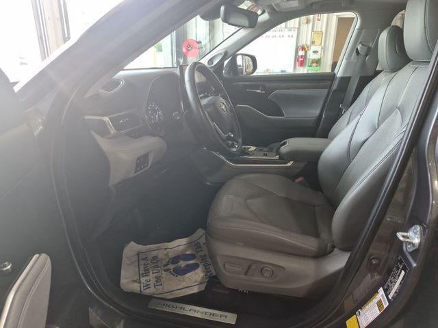 2022 Toyota Highlander Limited