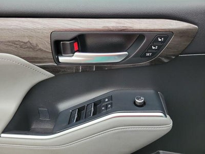 2022 Toyota Highlander Limited