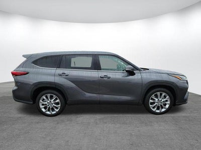 2022 Toyota Highlander Limited