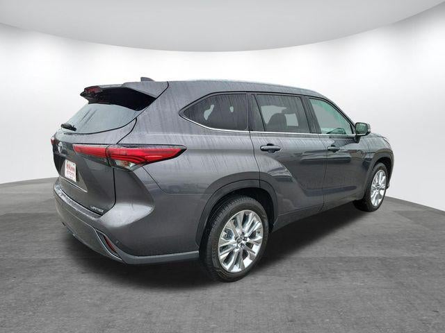 2022 Toyota Highlander Limited