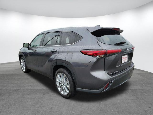 2022 Toyota Highlander Limited