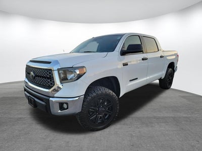2018 Toyota Tundra SR5