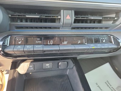 2023 Toyota Prius XLE