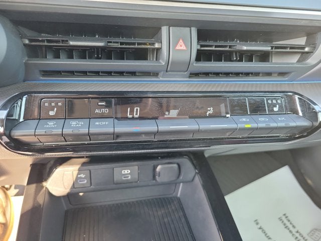 2023 Toyota Prius XLE