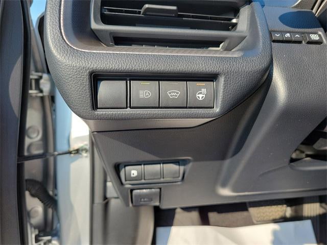 2023 Toyota Prius XLE