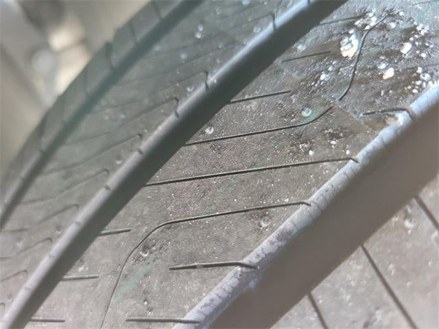 2023 Toyota Prius XLE