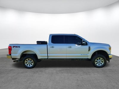 2018 Ford Super Duty F-250 SRW LARIAT