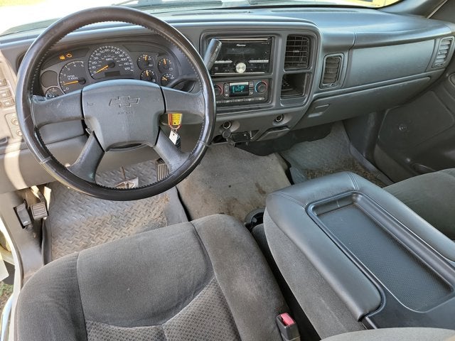 2004 Chevrolet Silverado 3500 DRW LS