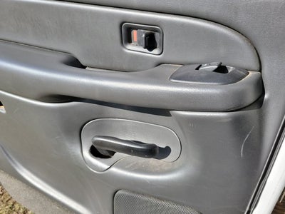 2004 Chevrolet Silverado 3500 DRW LS