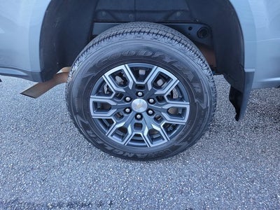 2024 Chevrolet Colorado 4WD LT