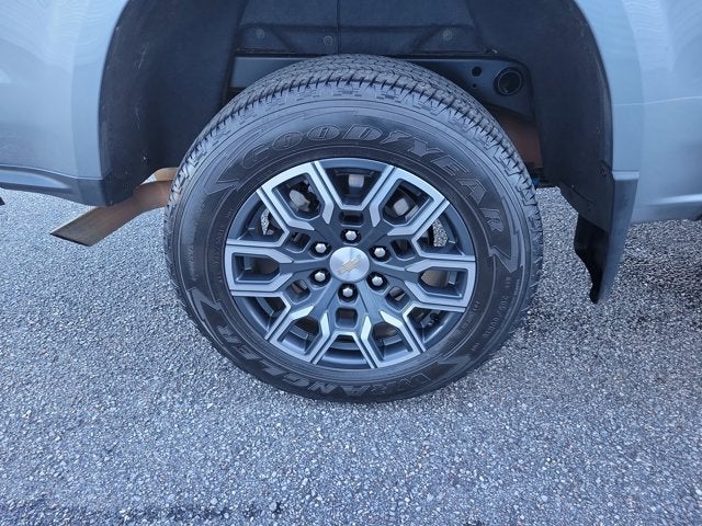 2024 Chevrolet Colorado 4WD LT