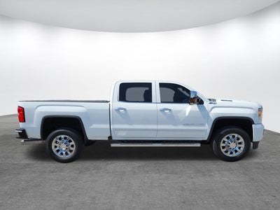 2017 GMC Sierra 2500HD Denali
