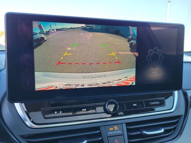 2025 Nissan Altima SR