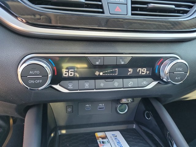 2025 Nissan Altima SR