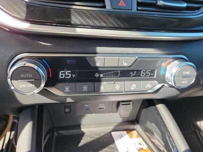 2025 Nissan Altima SR