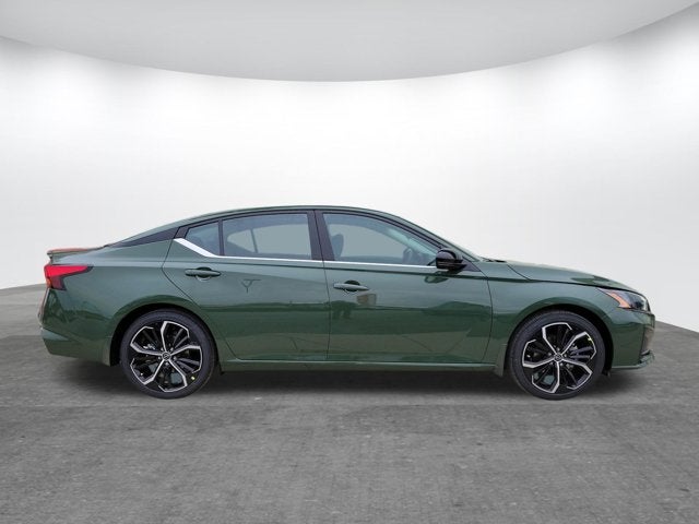 2026 Nissan Altima SR