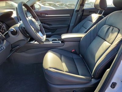 2025 Nissan Altima SR